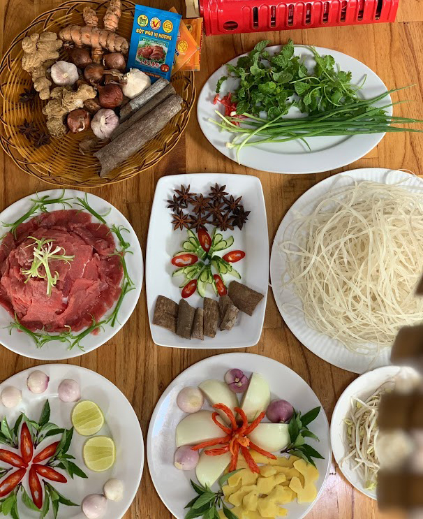 Lunch – A La Carte and Set Menu